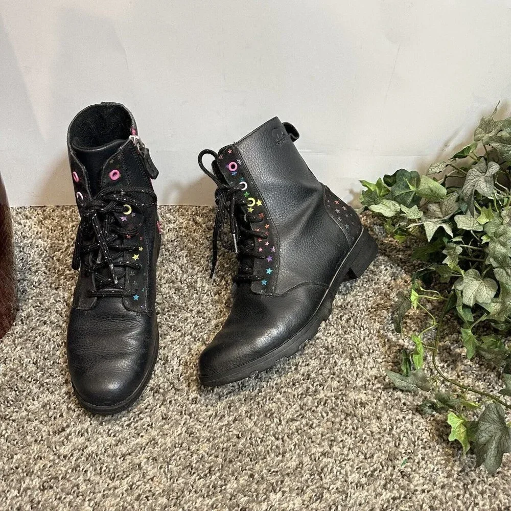 Sorel Youth Emelie Short Lace Zip Waterproof Boots Black Leather US 5 / EUR 37